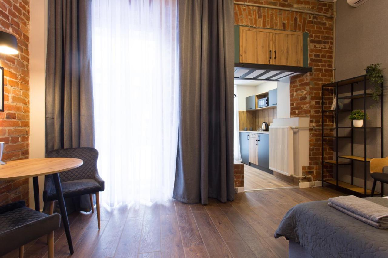 Excellent Apartment In The Center - Alchevskyh Str. 23 Kharkiv Extérieur photo